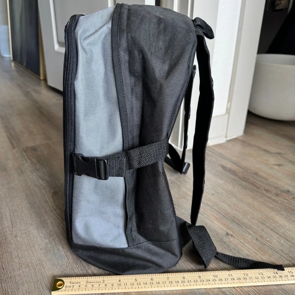 Coors Light 3 Zip Pocket Promo Backpack Grey Black‎ Bungee Cord Tailgate Bag